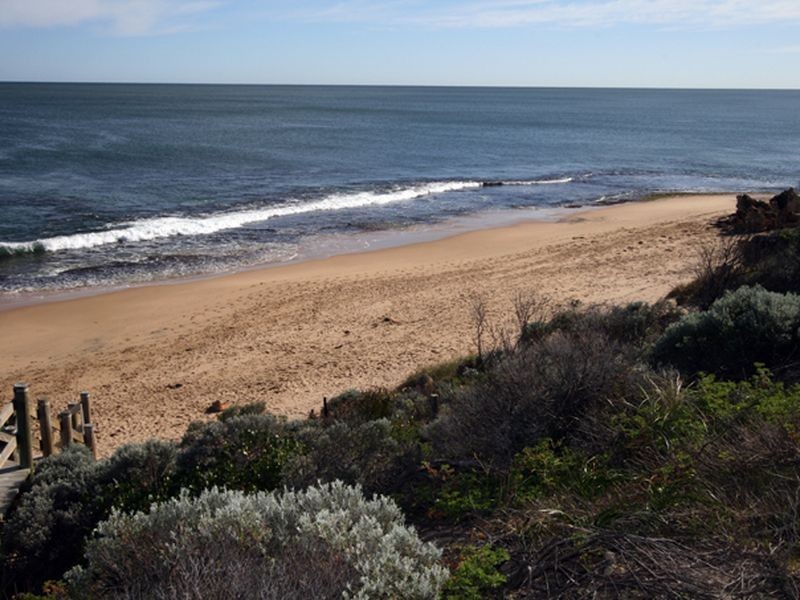 97 Boardwalk Boulevard, Halls Head WA 6210