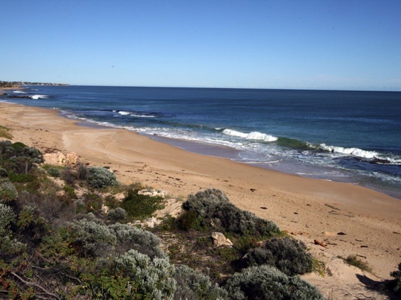 97 Boardwalk Boulevard, Halls Head WA 6210