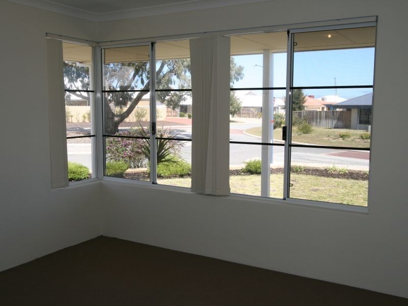 47 Carissa Turn, Halls Head WA 6210
