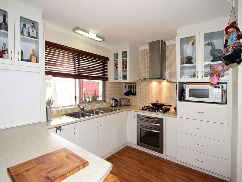 40 Loxton Street, Dudley Park WA 6210