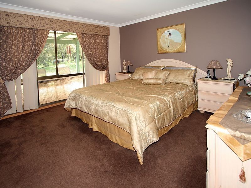 44 Peppermint Drive, Lake Clifton WA 6215