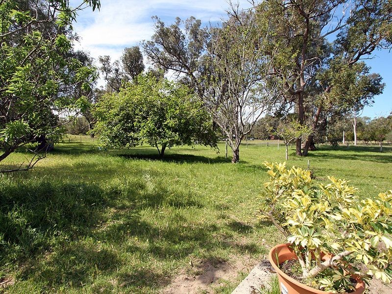 44 Peppermint Drive, Lake Clifton WA 6215