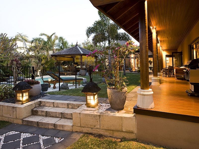 30 Yeedong Road, Falcon WA 6210
