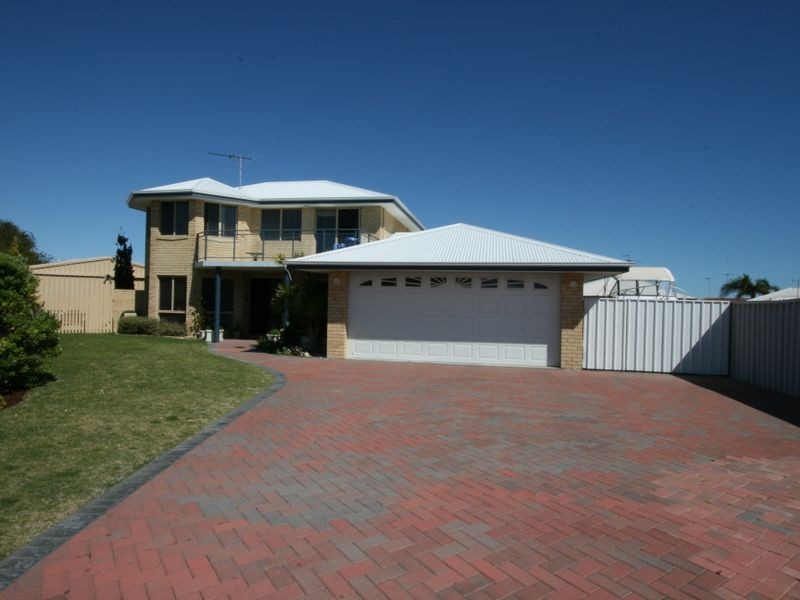 6 Quadrant Rise, Halls Head WA 6210
