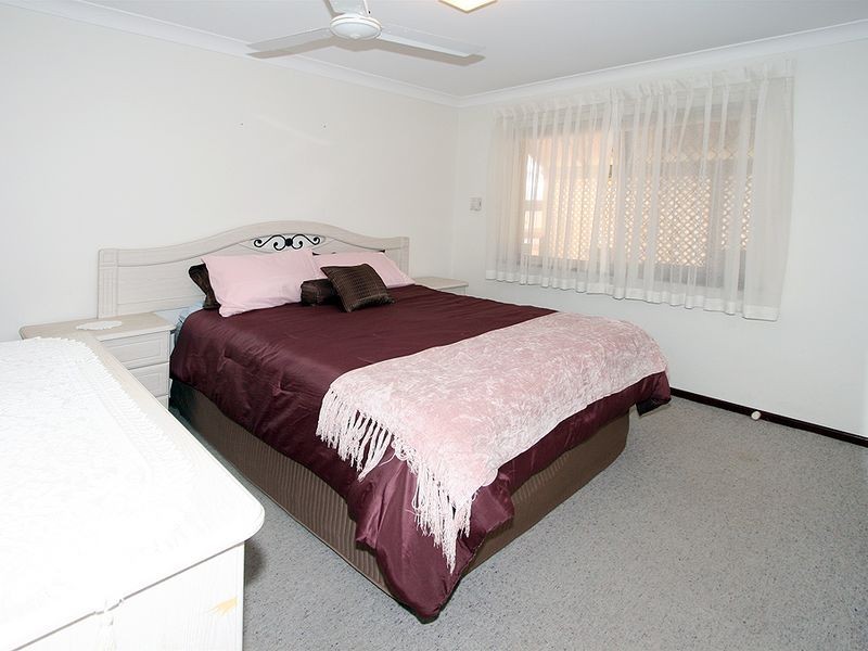8 Pelican Place, Dudley Park WA 6210