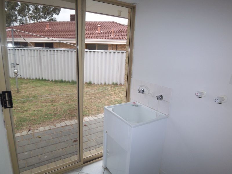 2/17 Wildair Court, Greenfields WA 6210