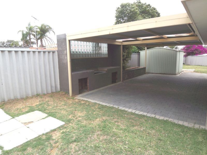 2/17 Wildair Court, Greenfields WA 6210