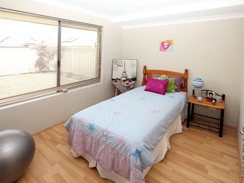 3 Bertha Loop, Dudley Park WA 6210