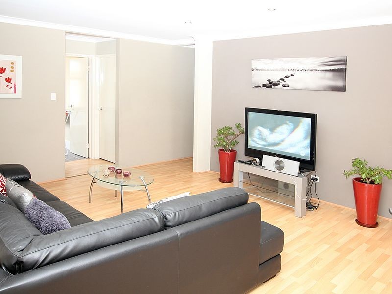 3 Bertha Loop, Dudley Park WA 6210