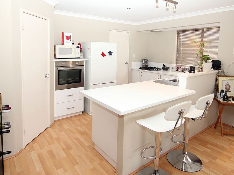 3 Bertha Loop, Dudley Park WA 6210