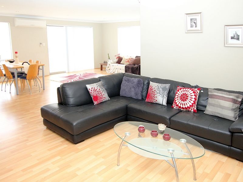 3 Bertha Loop, Dudley Park WA 6210