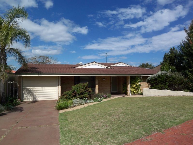 6 Sandford Crescent, Halls Head WA 6210