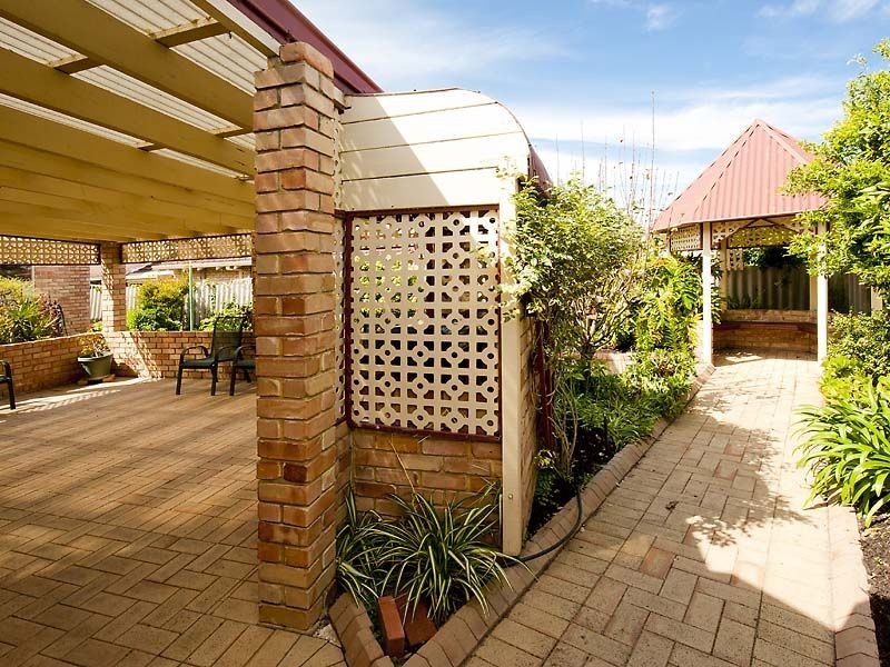 14 Glencoe Parade, Halls Head WA 6210