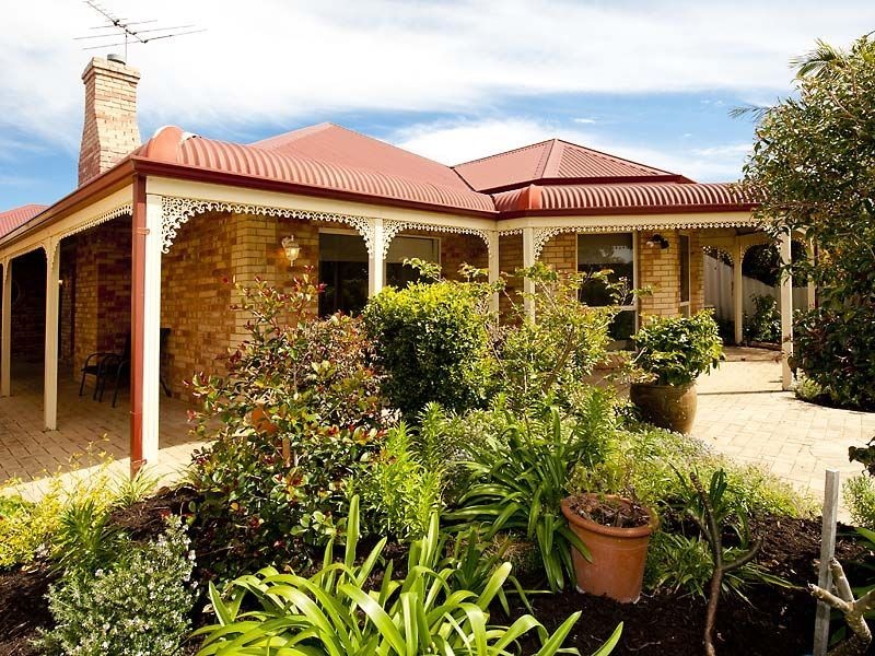 14 Glencoe Parade, Halls Head WA 6210