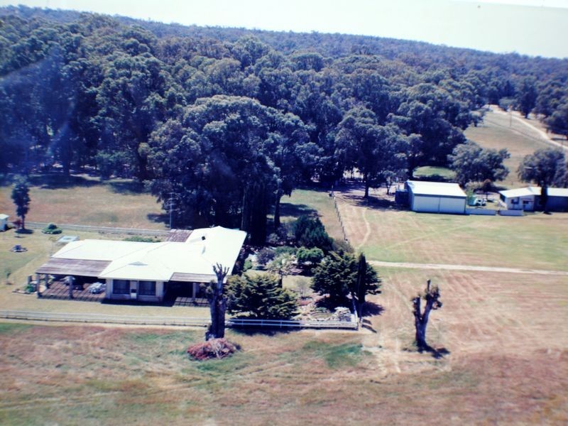 338 Newnham Road, Lake Clifton WA 6215