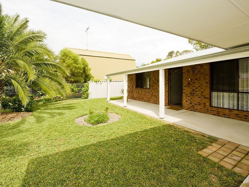 16 Ivanhoe Crescent, Falcon WA 6210