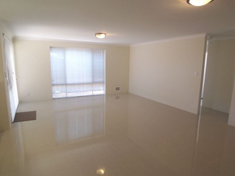 1 Lily Court, Dawesville WA 6211