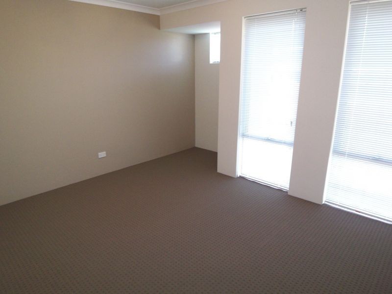 1 Lily Court, Dawesville WA 6211