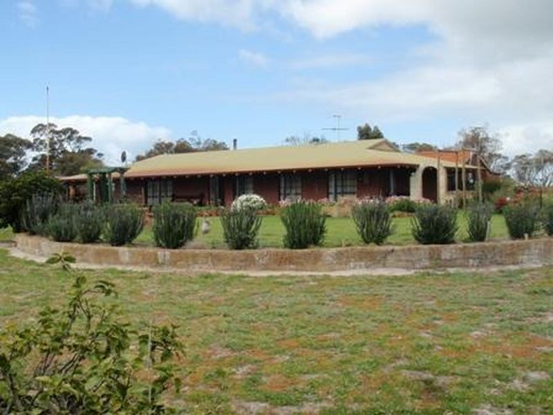 38 Shenton Road, Barragup WA 6209