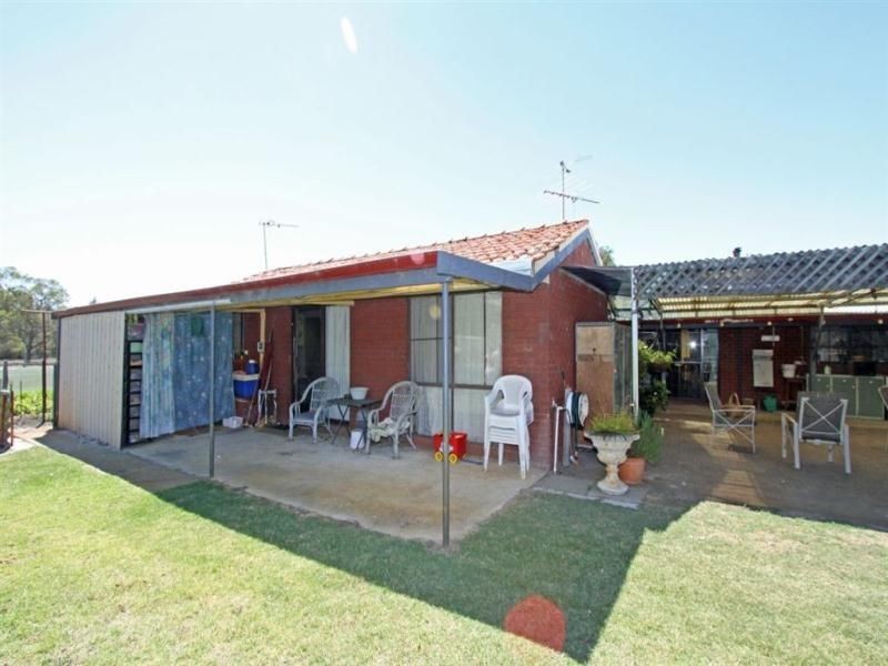 38 Shenton Road, Barragup WA 6209