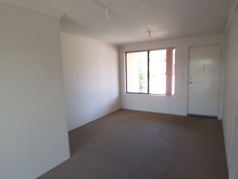 18/70 Waldron Boulevard, Greenfields WA 6210