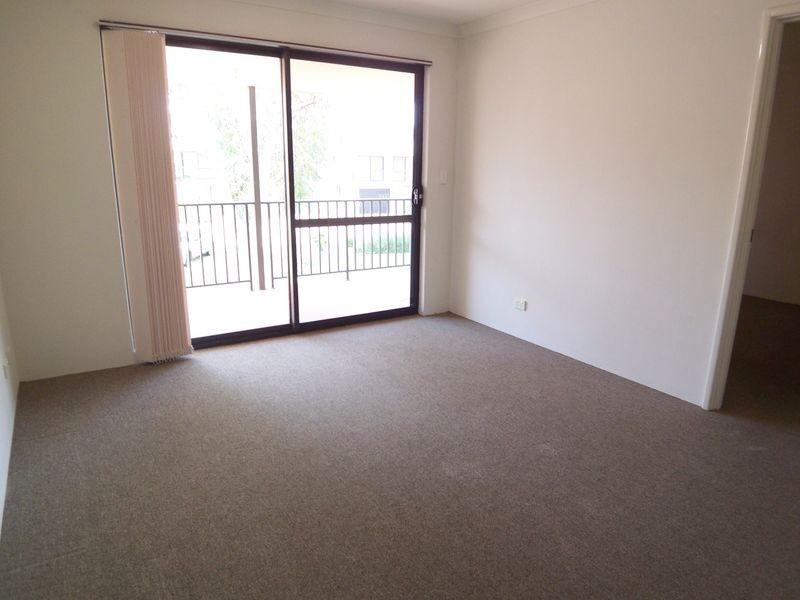 18/70 Waldron Boulevard, Greenfields WA 6210