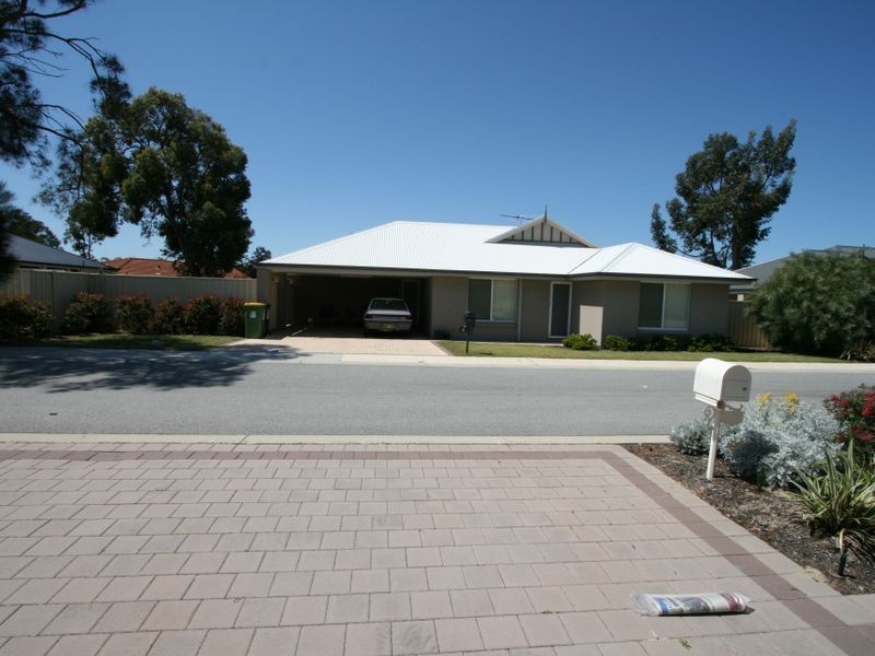 3 Golden Grove, Coodanup WA 6210