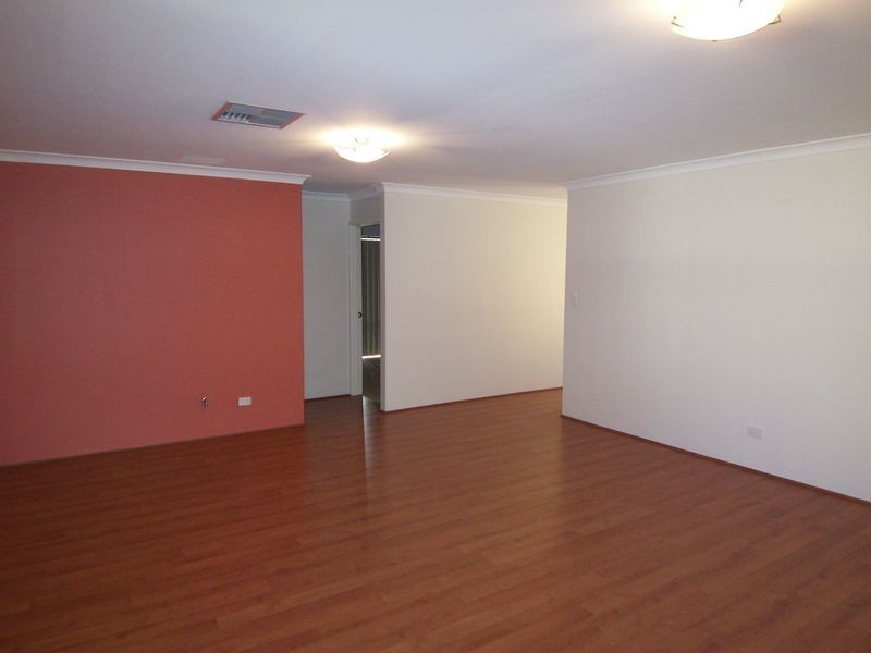 98 Meadow Springs Drive, Meadow Springs WA 6210