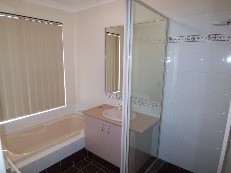 98 Meadow Springs Drive, Meadow Springs WA 6210