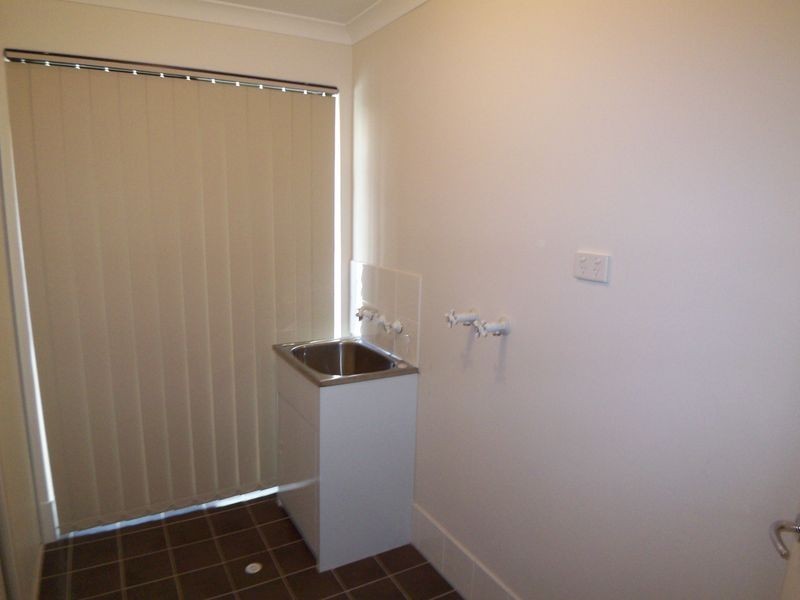 98 Meadow Springs Drive, Meadow Springs WA 6210