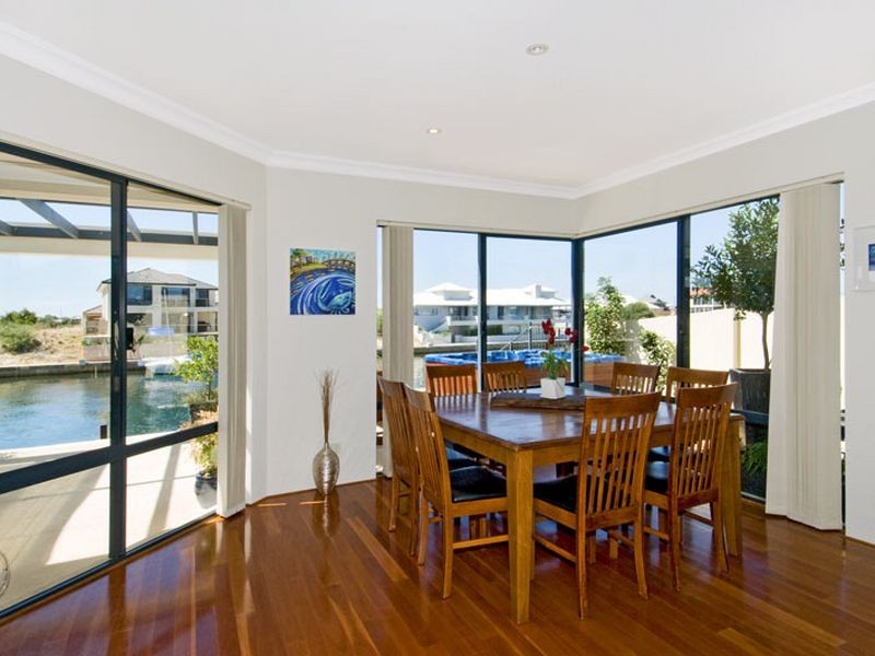 102 Avocet Island Quays, Wannanup WA 6210