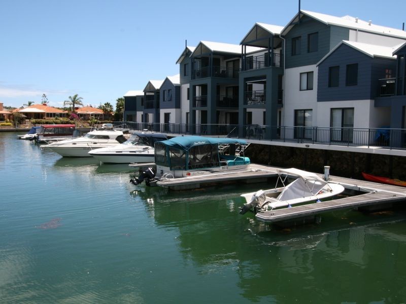 21/206 Mary Street, Halls Head WA 6210