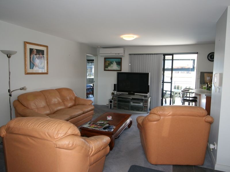 21/206 Mary Street, Halls Head WA 6210