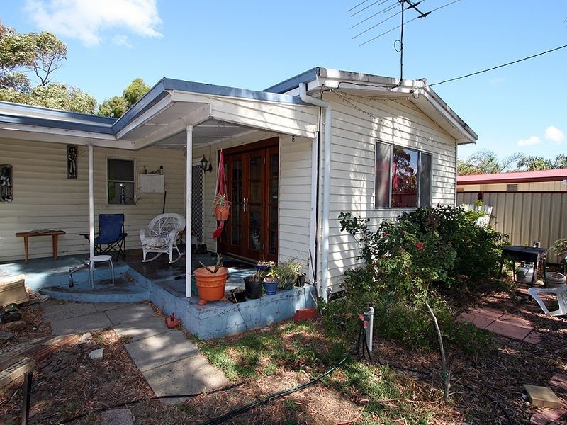 1 Jarrah Street, Coodanup WA 6210