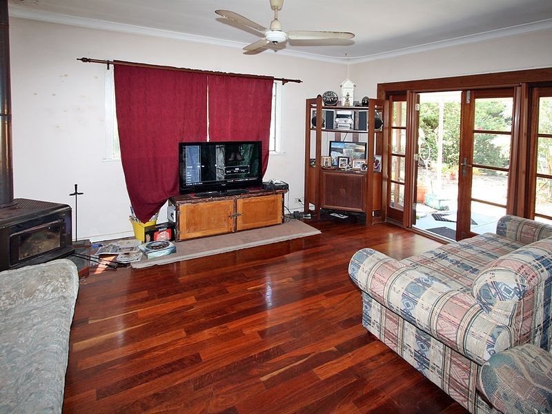 1 Jarrah Street, Coodanup WA 6210