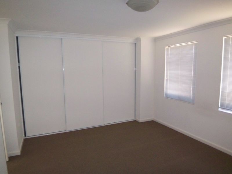 1/56 Randell Street, Mandurah WA 6210