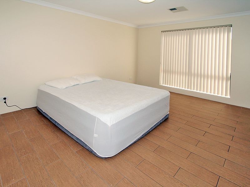 3 Petit Loop, Dudley Park WA 6210