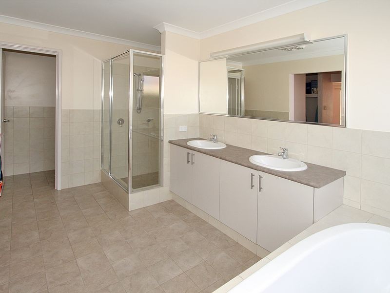 3 Petit Loop, Dudley Park WA 6210