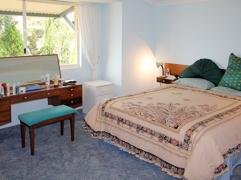 62 Casuarina Drive, Halls Head WA 6210