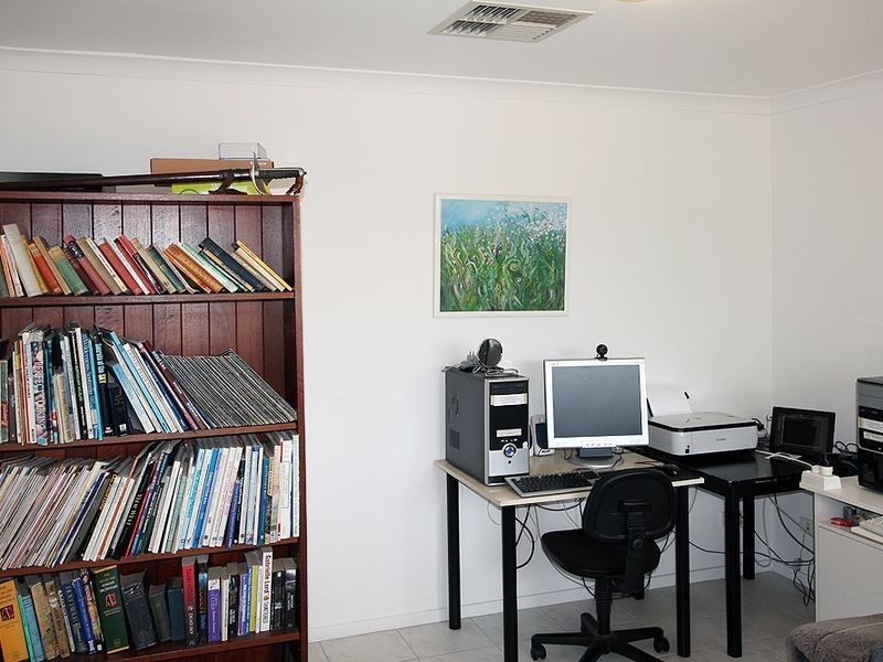 62 Casuarina Drive, Halls Head WA 6210