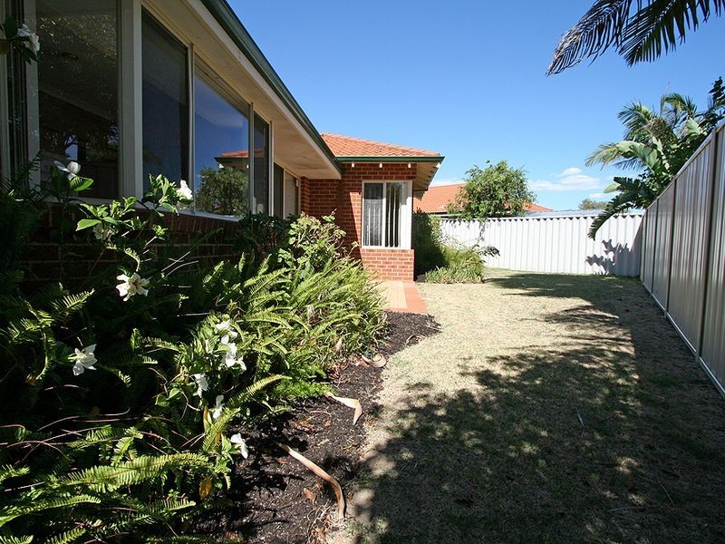 A/6 Seaton Close, Halls Head WA 6210