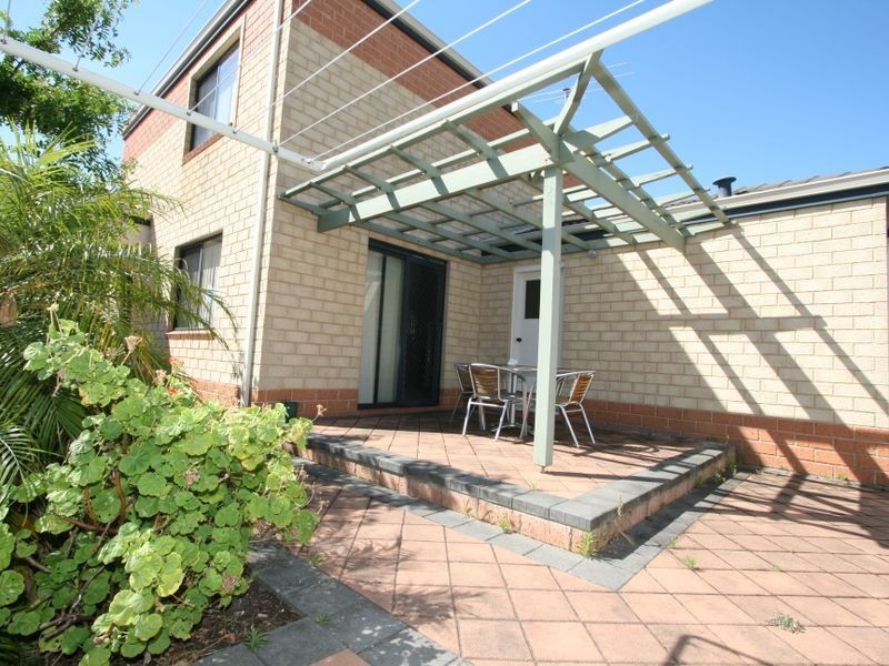 2/33 Beam Road, Mandurah WA 6210