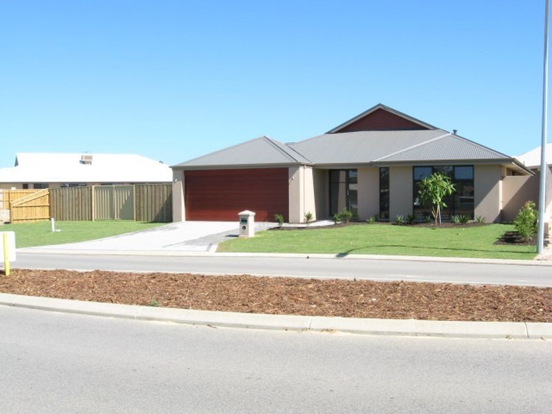 27 Karon Vista, Halls Head WA 6210
