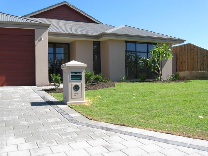 27 Karon Vista, Halls Head WA 6210
