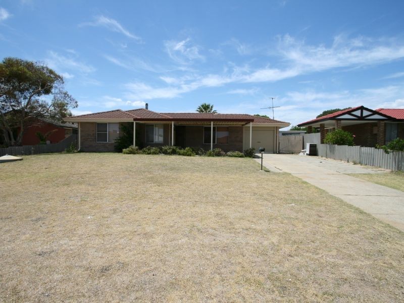 192 Mclarty Road, Halls Head WA 6210