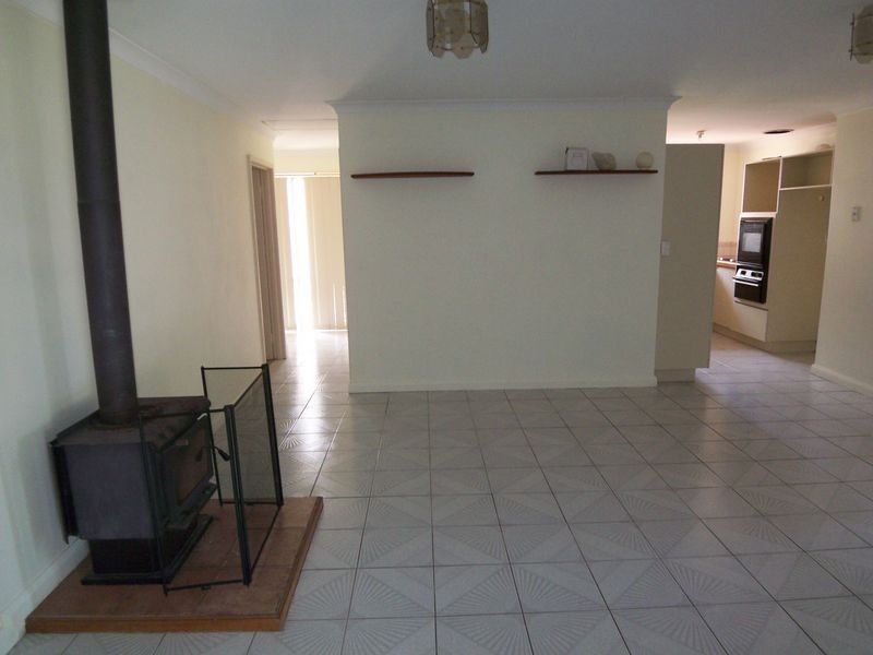 12 Portmarnock Circle, Halls Head WA 6210