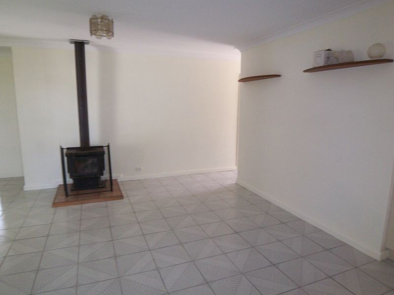 12 Portmarnock Circle, Halls Head WA 6210