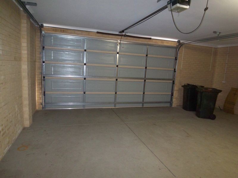 12 Portmarnock Circle, Halls Head WA 6210