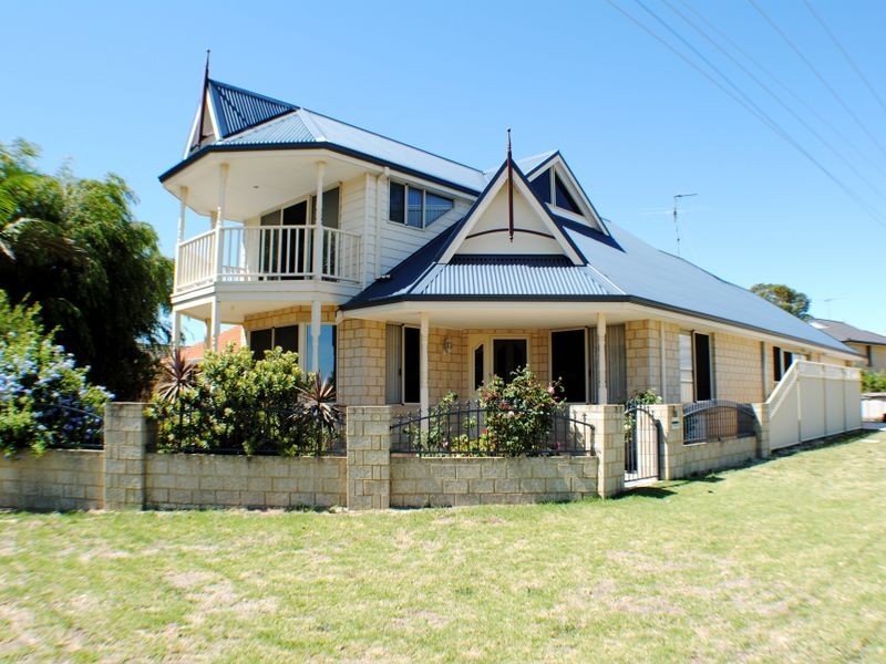 22 Leslie Street, Dudley Park WA 6210