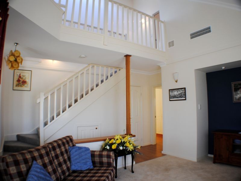 22 Leslie Street, Dudley Park WA 6210